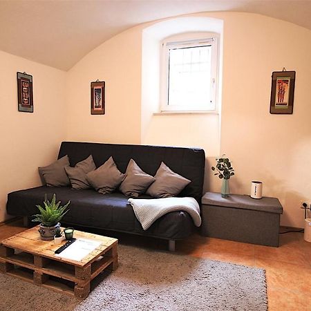 Xxx Fully Equipped Apartment Near Main Station! Вюрцбург Екстериор снимка